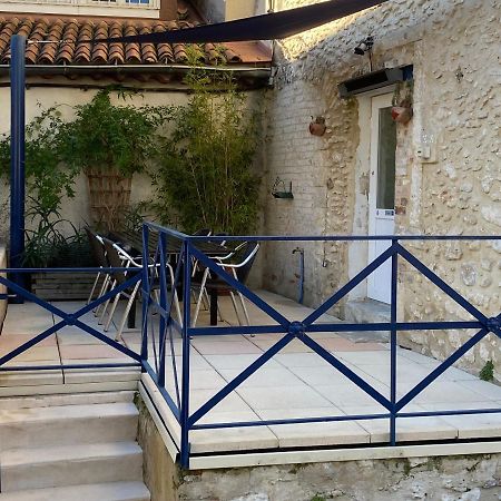 הוילה Saint-Martin-dʼArdèche "Les Tournesols" מראה חיצוני תמונה