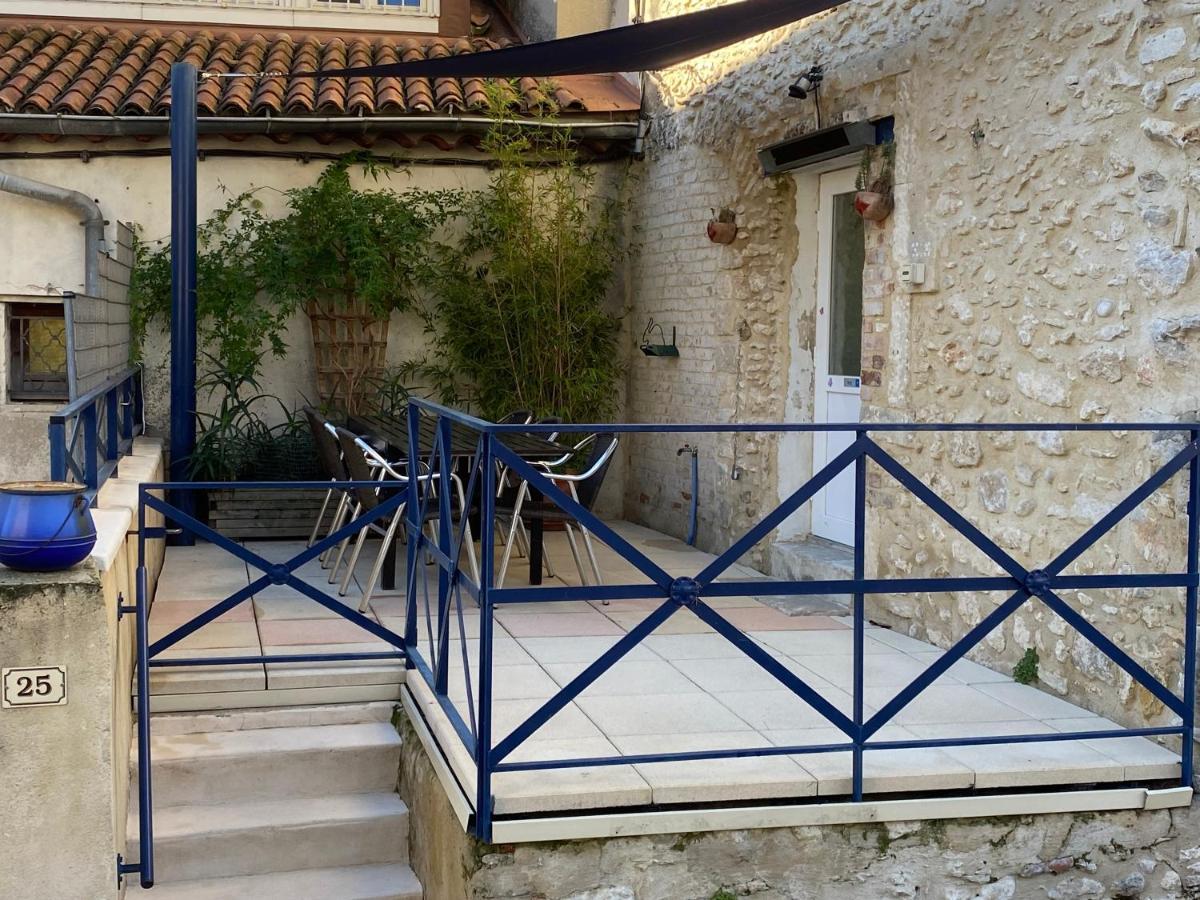 הוילה Saint-Martin-dʼArdèche "Les Tournesols" מראה חיצוני תמונה